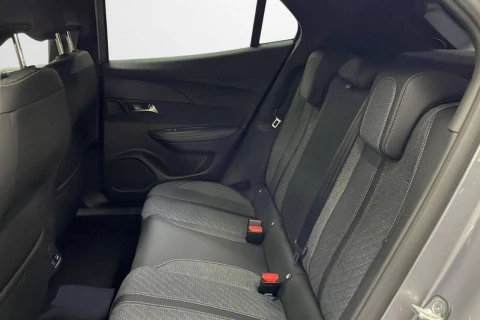 Peugeot 2008 Allure Puretech 130 S&S EAT8