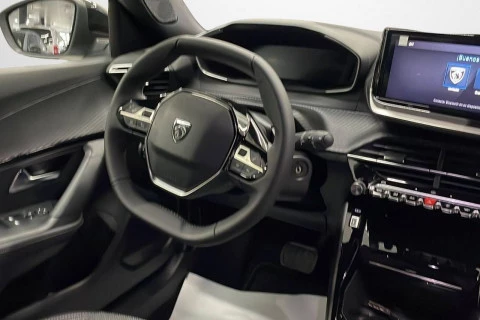 Peugeot 2008 Allure Puretech 130 S&S EAT8