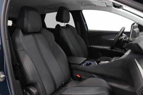 Peugeot 3008 Hybrid 180 e-EAT8 Allure Pack