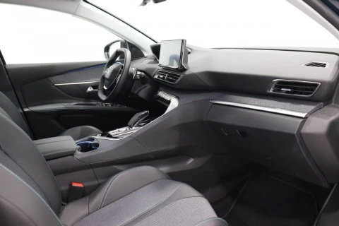 Peugeot 3008 Hybrid 180 e-EAT8 Allure Pack