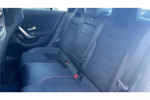 Mercedes-Benz CLA CLA 200 D DCT