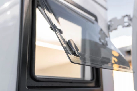 Peugeot Boxer 335 L3H2 BHDI 140 S&S 6 VEL.