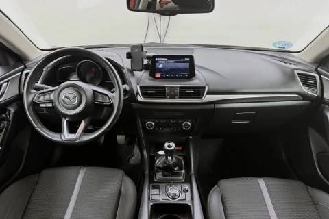 Mazda3 1.5 DE 77KW MT Black Tech Edition