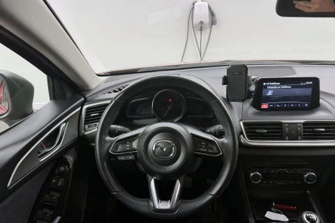 Mazda3 1.5 DE 77KW MT Black Tech Edition