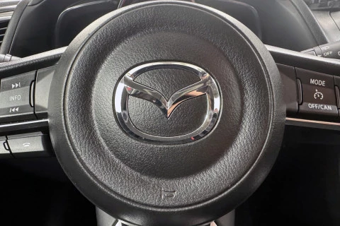 Mazda3 1.5 DE 77KW MT Black Tech Edition