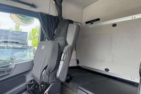 Mercedes-Benz Arocs 2148 HAD LS 