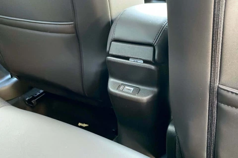 Jeep Avenger BEV 115kW (156CV) Summit