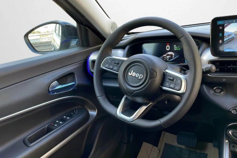 Jeep Avenger BEV 115kW (156CV) Summit