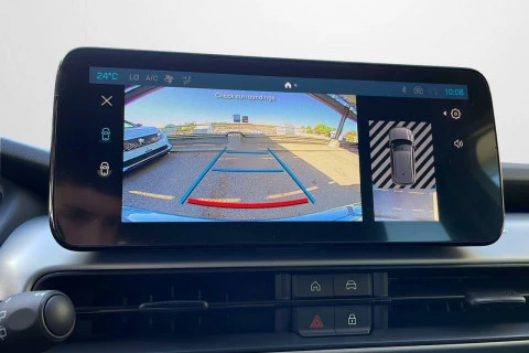 Jeep Avenger BEV 115kW (156CV) Summit