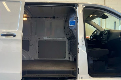 Mercedes-Benz Vito E-Vito 111 Furgón Larga