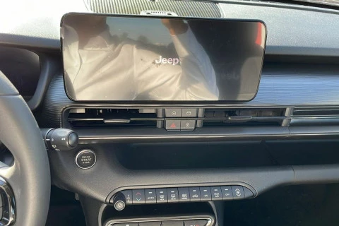 Jeep Avenger BEV 115kW (156CV) Longitude