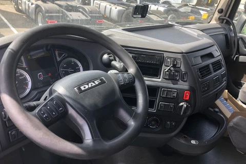 DAF XF 460