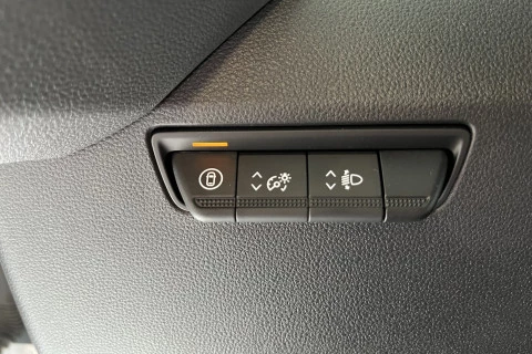 Nissan Interstar Furgón L2H2 3,5T 87 kWh A/T N-Connecta