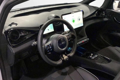BYD DOLPHIN Design