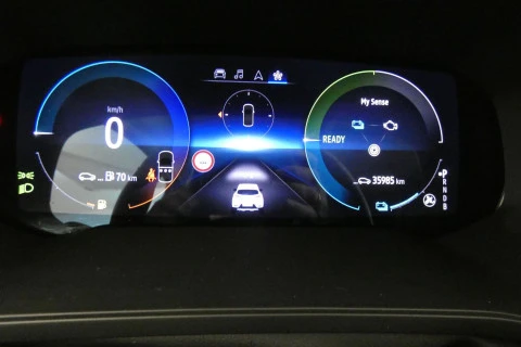 Renault Captur  Hibrido  E-TECH Hibrido Techno Fast Track 105kW