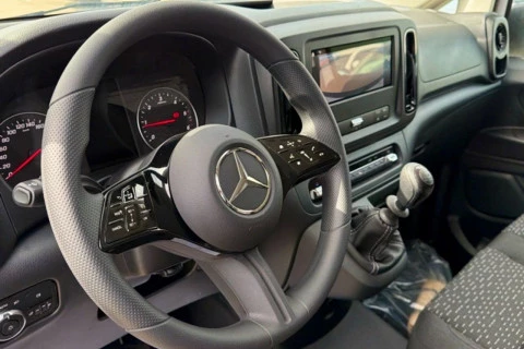 Mercedes-Benz Vito 110 FURGON PRO LARGO