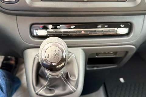 Mercedes-Benz Vito 110 FURGON PRO LARGO