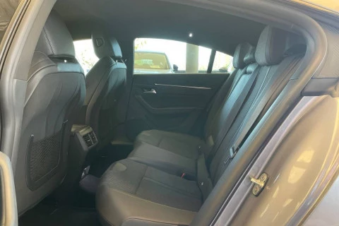 Peugeot 508 5P Allure BlueHDi 130 S&S EAT8