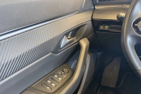 Peugeot 508 5P Allure BlueHDi 130 S&S EAT8