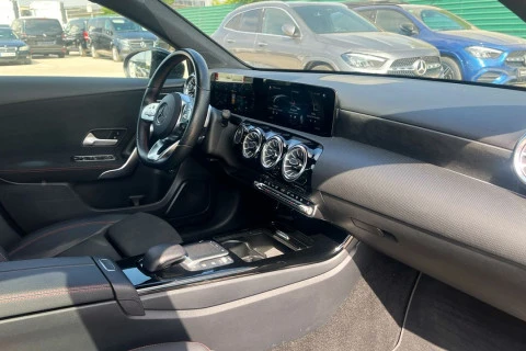 Mercedes-Benz Clase A Sedán A 250 e
