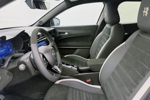 Alfa Romeo Junior Ibrida Sport Speciale 108kW (145CV)