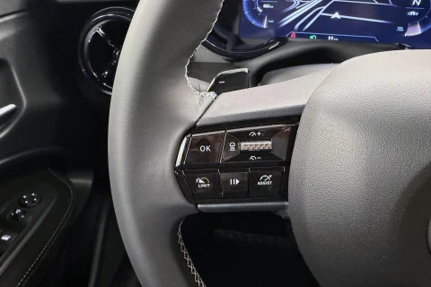 Alfa Romeo Junior Ibrida Sport Speciale 108kW (145CV)
