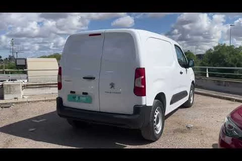 Peugeot Partner Standard 600kg BlueHDi 73kW