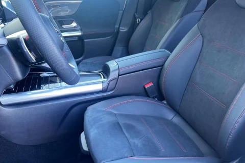 Mercedes-Benz GLA GLA 200 D