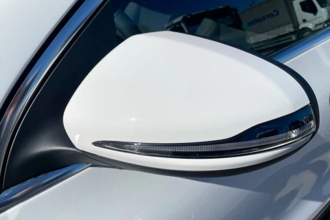 Mercedes-Benz GLA GLA 200 D