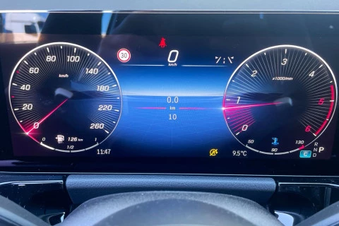 Mercedes-Benz GLA GLA 200 D