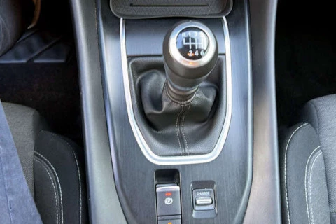 Nissan Qashqai DIG-T 103kW N-Connecta