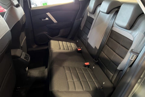 Citroën C4 X Hybrid 145 ë-DCS6 Business Edition
