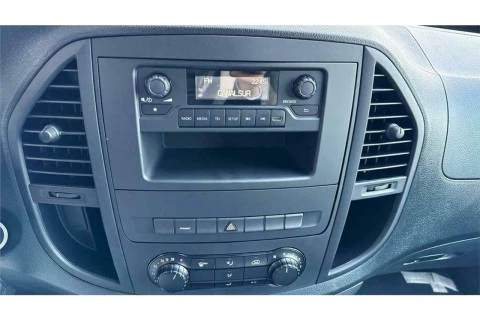 Mercedes-Benz Vito e-Vito 126 Tourer Pro Larga