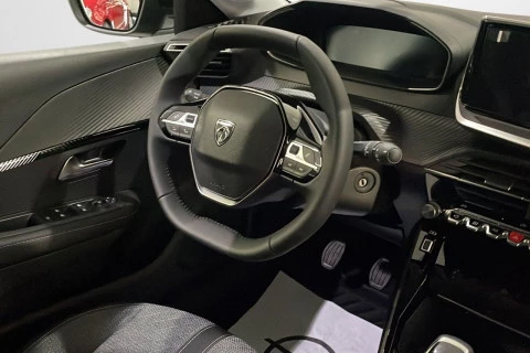 Peugeot 208 Allure Gasolina 100 S&S 6 Vel. MAN