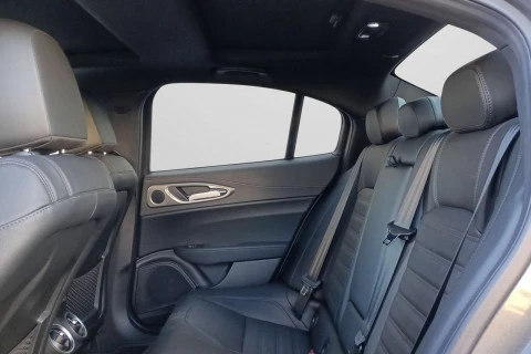 Alfa Romeo Giulia 2.0 Gasolina 206kW (280CV) Veloce Q4