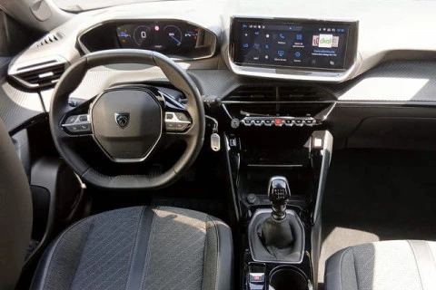 Peugeot 2008 PureTech 100 S&S Allure 75 kW (100 CV)