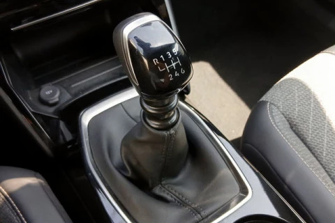 Peugeot 2008 PureTech 100 S&S Allure 75 kW (100 CV)