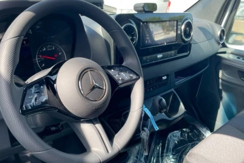 Mercedes-Benz Sprinter 315 FURGON PRO LARGO