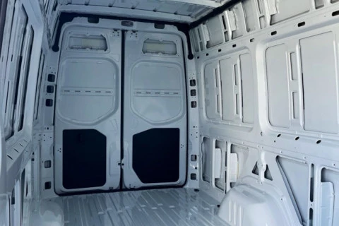 Mercedes-Benz Sprinter 315 FURGON PRO LARGO
