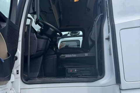 Mercedes-Benz Actros 1848 LS