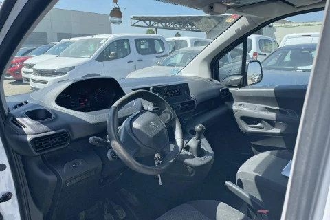 Peugeot Partner Pro Standard 600kg BlueHDi 73kW