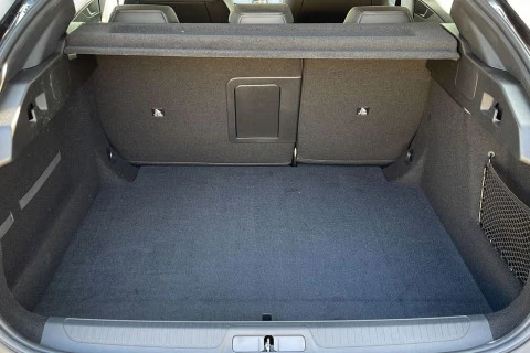 Peugeot 408 408 Allure HYBRID 145 eDCS6