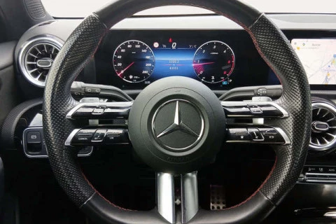 Mercedes-Benz Clase A 180 d 85 kW (116 CV)