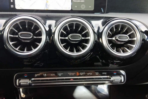 Mercedes-Benz Clase A 180 d 85 kW (116 CV)