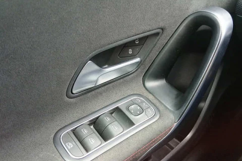 Mercedes-Benz Clase A 180 d 85 kW (116 CV)