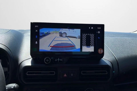 Opel Combo 100 Cv 1.5 Td S/S MT6 €6.4