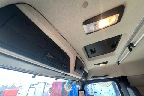 Mercedes-Benz Actros 1848 LS