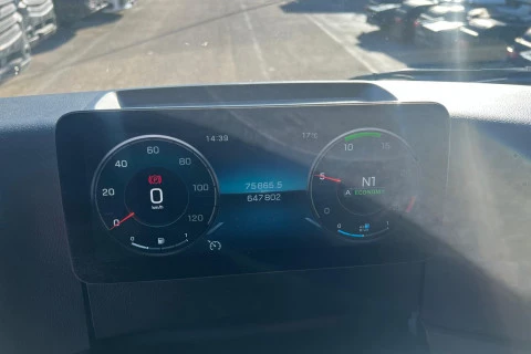 Mercedes-Benz Actros 1848 LS