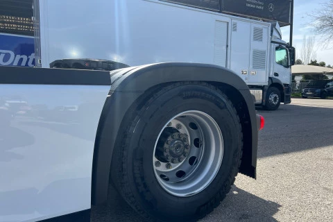 Mercedes-Benz Actros 1851 LS