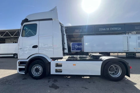 Mercedes-Benz Actros 1851 LS